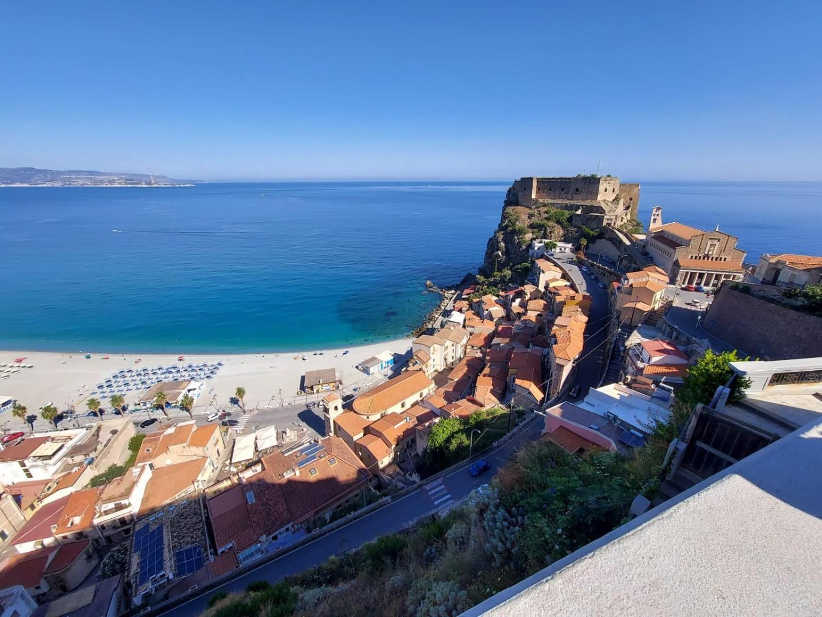 Scilla Resort Buitenkant foto